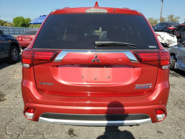  MITSUBISHI OUTLANDER 2018 Красный