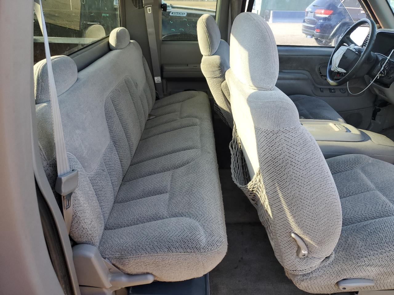 1998 Chevrolet Gmt-400 K1500 VIN: 1GCEK19R8WR108930 Lot: 69475335