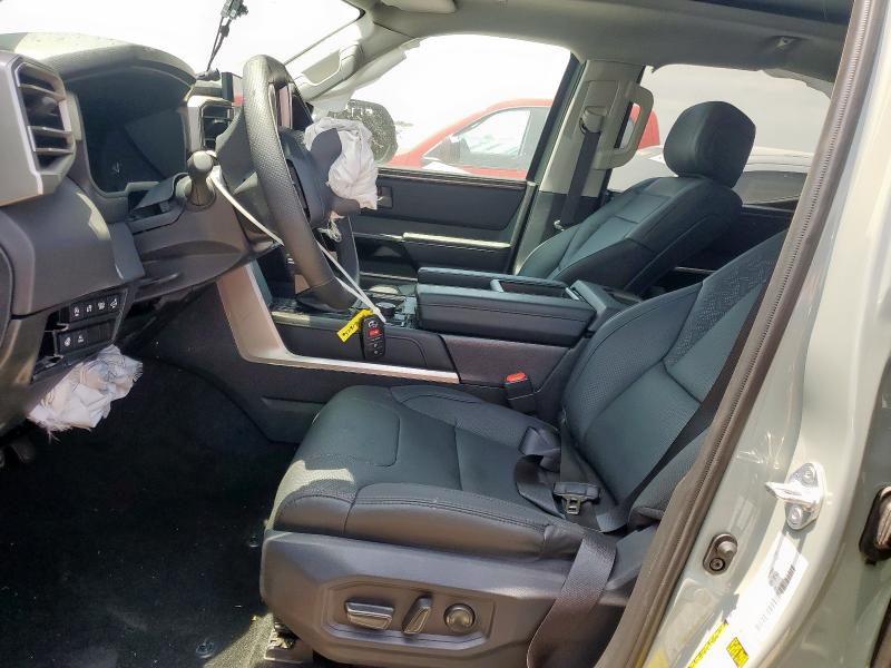  TOYOTA TUNDRA 2024 Gray