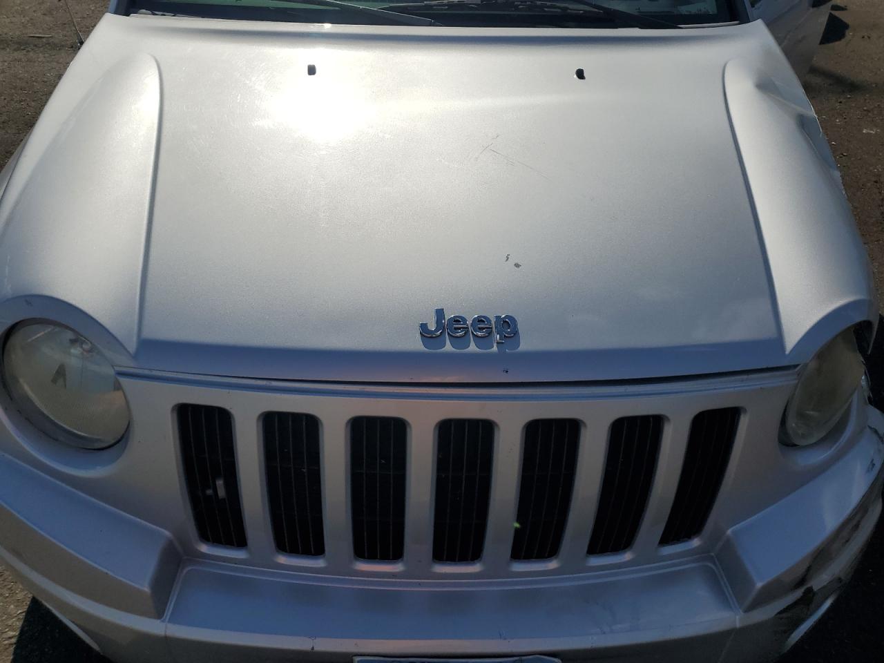 2007 Jeep Compass VIN: 1J8FF47W47D136671 Lot: 69504735