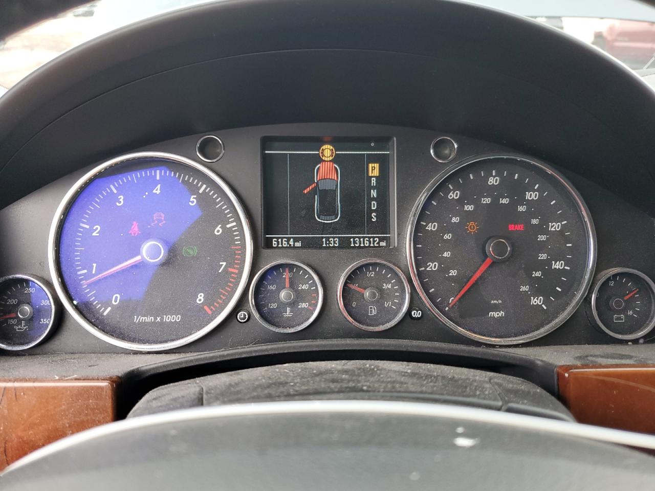 2007 Volkswagen Touareg V6 VIN: WVGZE77L57D000513 Lot: 70160805