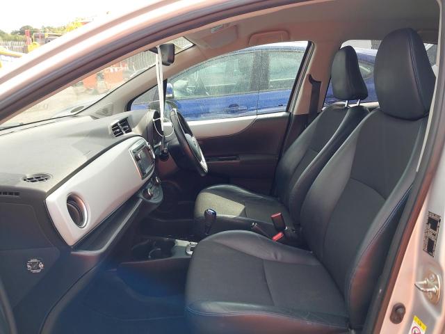 2013 TOYOTA YARIS T SP