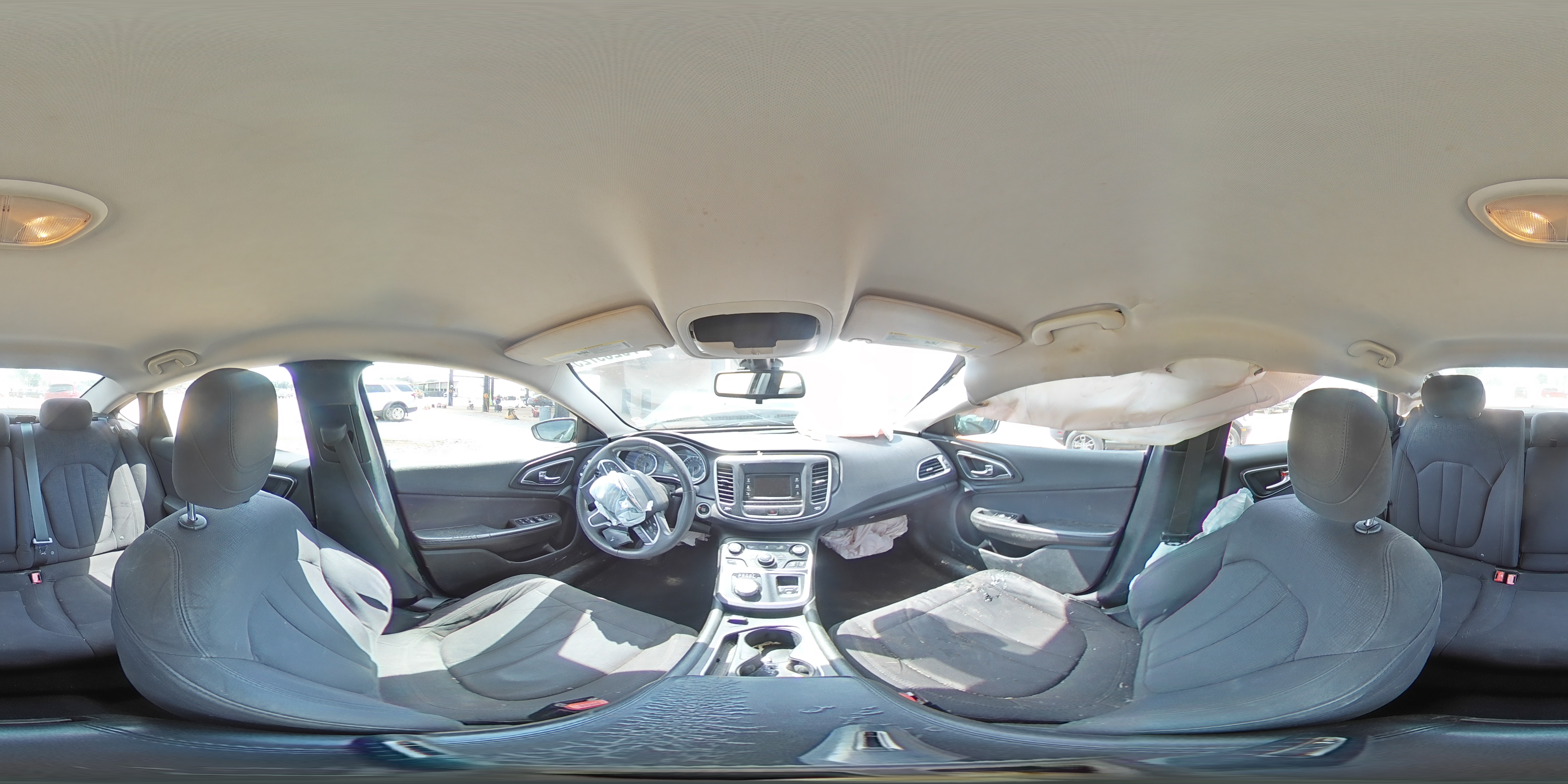 2015 Chrysler 200 Limited VIN: 1C3CCCAB3FN576008 Lot: 70289725