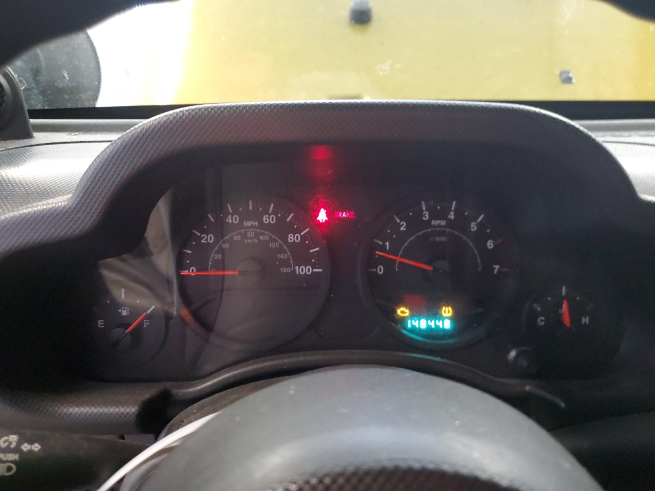 2008 Jeep Wrangler X VIN: 1J4FA24138L627219 Lot: 69300975