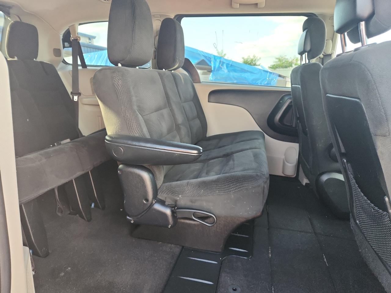 2017 Dodge Grand Caravan Se VIN: 2C4RDGBG8HR626315 Lot: 70020005