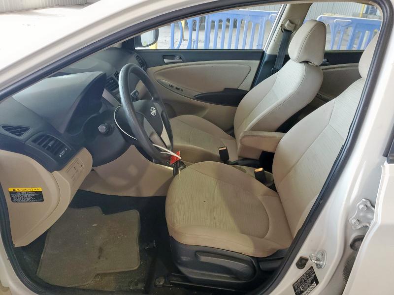 Sedans HYUNDAI ACCENT 2017 Biały