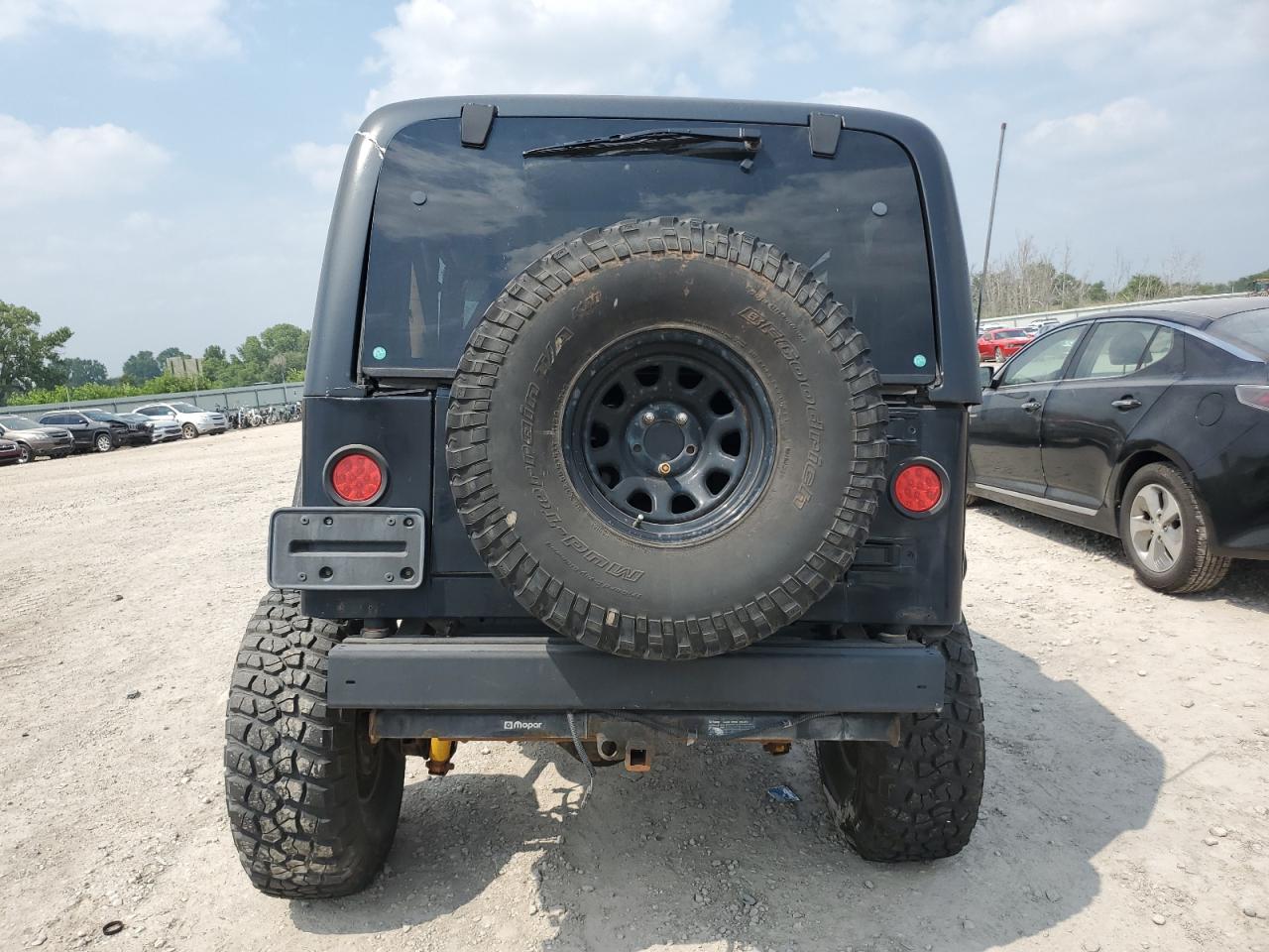 1998 Jeep Wrangler / Tj Sahara VIN: 1J4FY49S9WP701399 Lot: 67124945