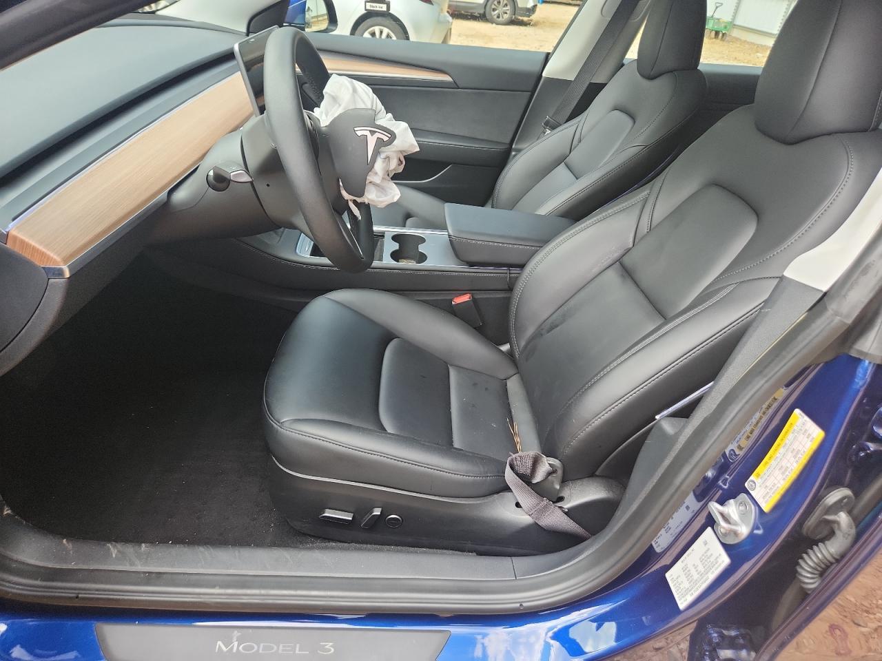 2023 Tesla Model 3 VIN: 5YJ3E1EA7PF686653 Lot: 69790755