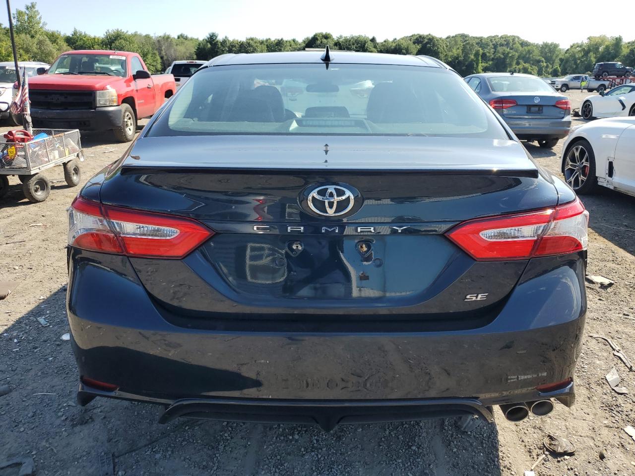 4T1B11HK1KU245768 2019 Toyota Camry L
