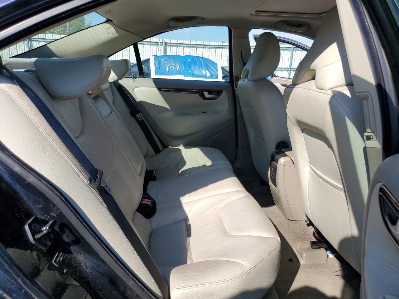 2007 Volvo S60 2.5T VIN: YV1RS592472602346 Lot: 69910895