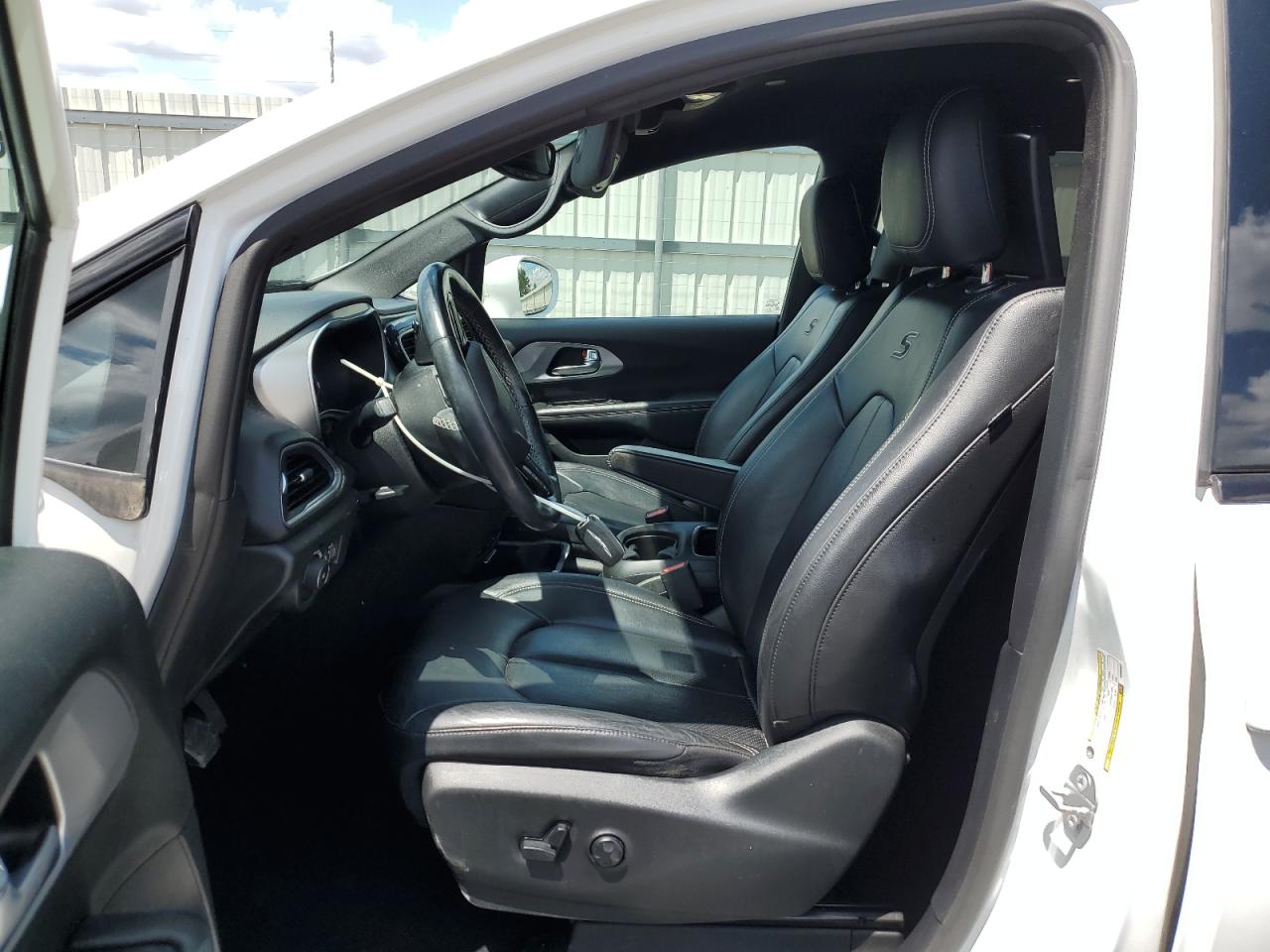 2019 Chrysler Pacifica Touring L Plus VIN: 2C4RC1EG5KR599822 Lot: 68004835