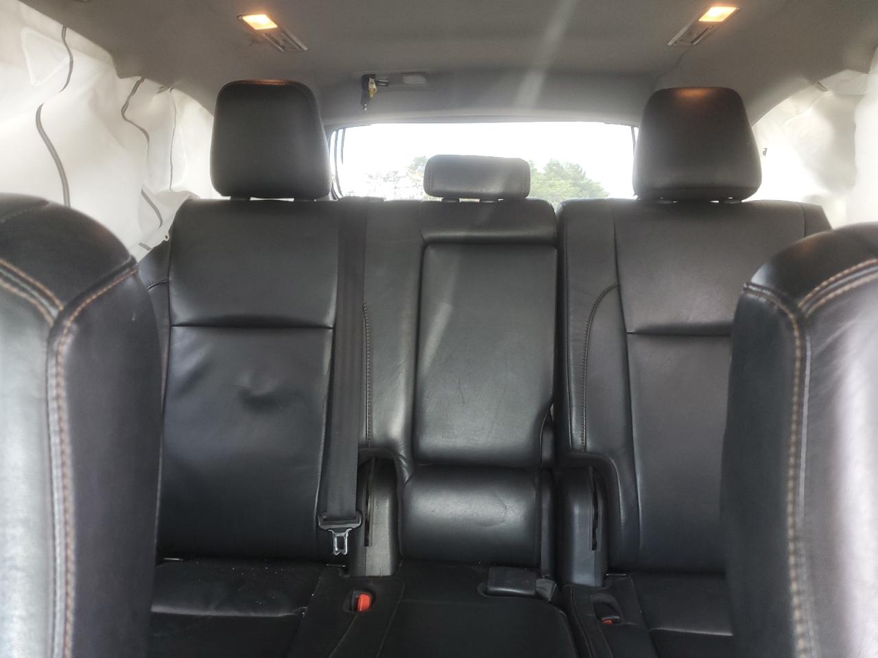 2018 Toyota Highlander Se VIN: 5TDJZRFH9JS915195 Lot: 70506315