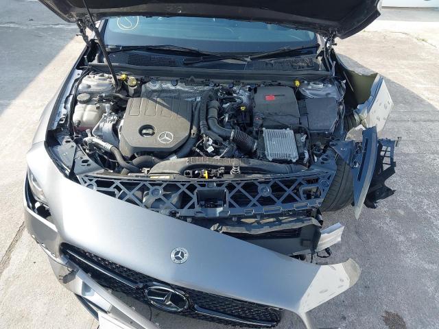 2024 MERCEDES-BENZ CLA 180 AMG LINE PREM + M 