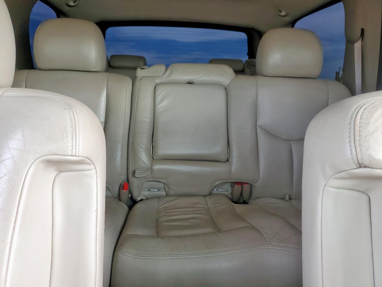 2004 Chevrolet Tahoe K1500 VIN: 1GNEK13Z04R130563 Lot: 69115195