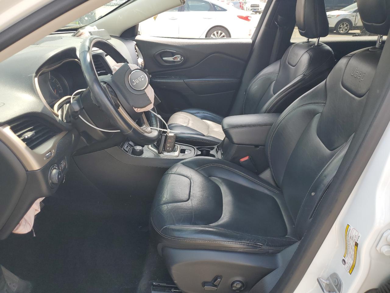 2015 Jeep Cherokee Limited VIN: 1C4PJMDS8FW718786 Lot: 67711025