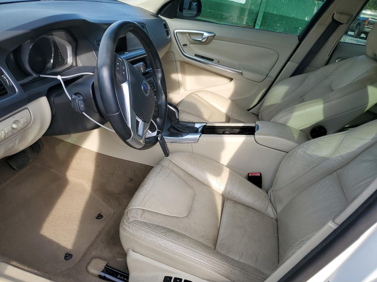 2014 Volvo S60 T5 VIN: YV1612FS5E2274294 Lot: 82078085