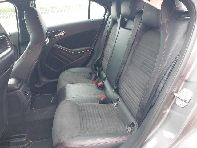 2018 MERCEDES-BENZ A 160 AMG LINE EXECUTIVE 