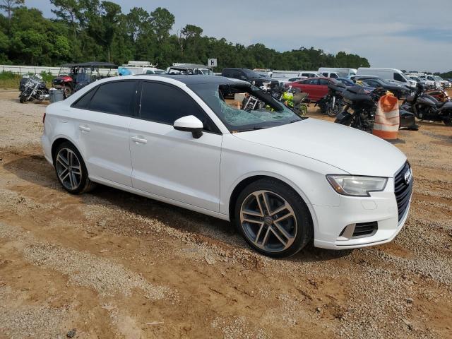  AUDI A3 2018 Белы