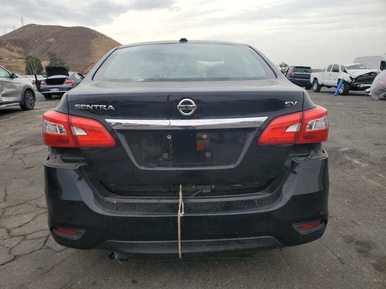 2016 Nissan Sentra S VIN: 3N1AB7AP2GL660351 Lot: 70393965