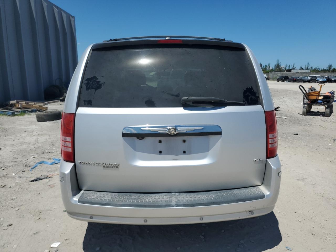 2008 Chrysler Town & Country Limited VIN: 2A8HR64X88R746886 Lot: 69016785