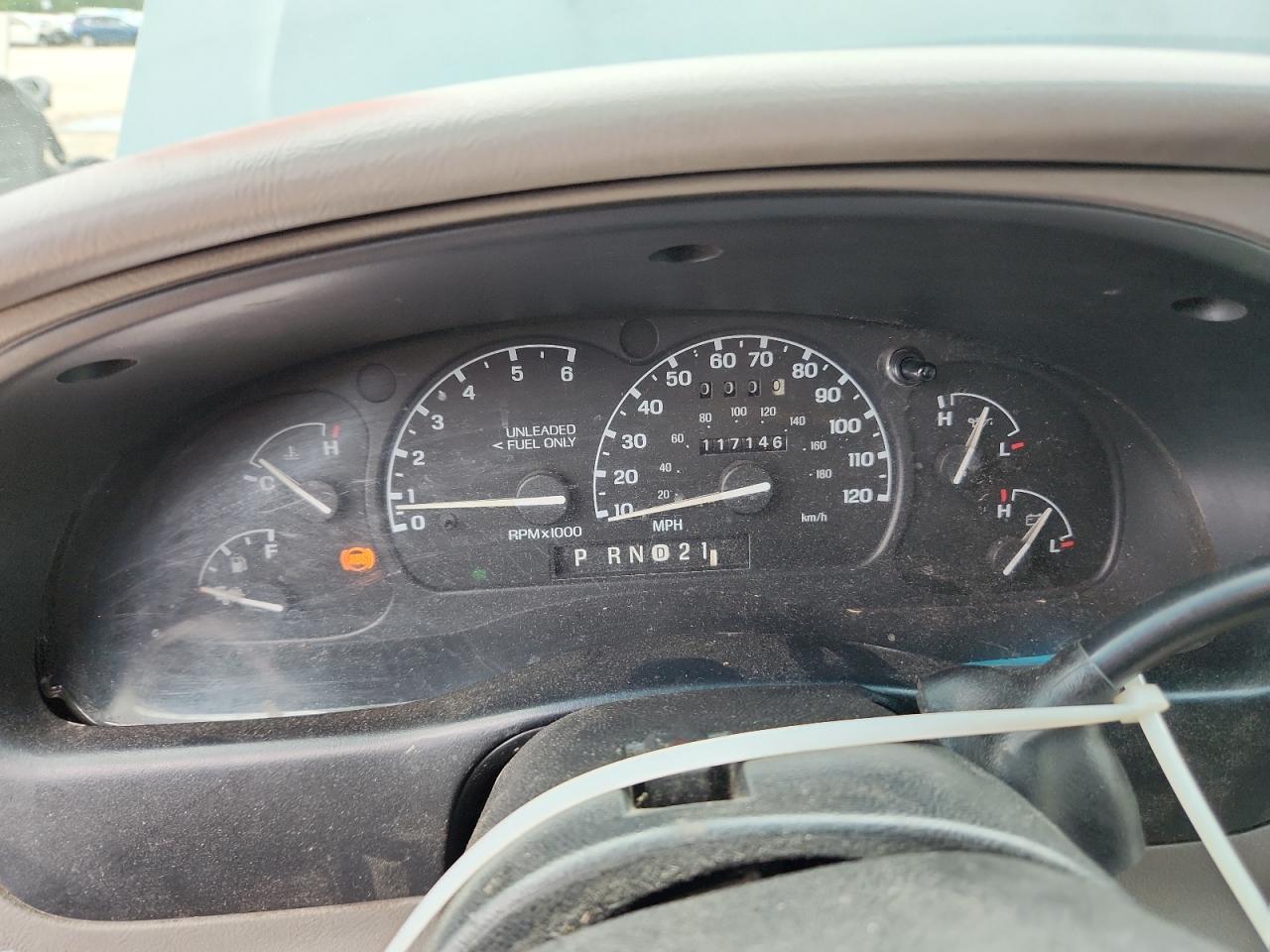 1997 Mercury Mountaineer VIN: 4M2DU52P8VUJ08907 Lot: 67343585