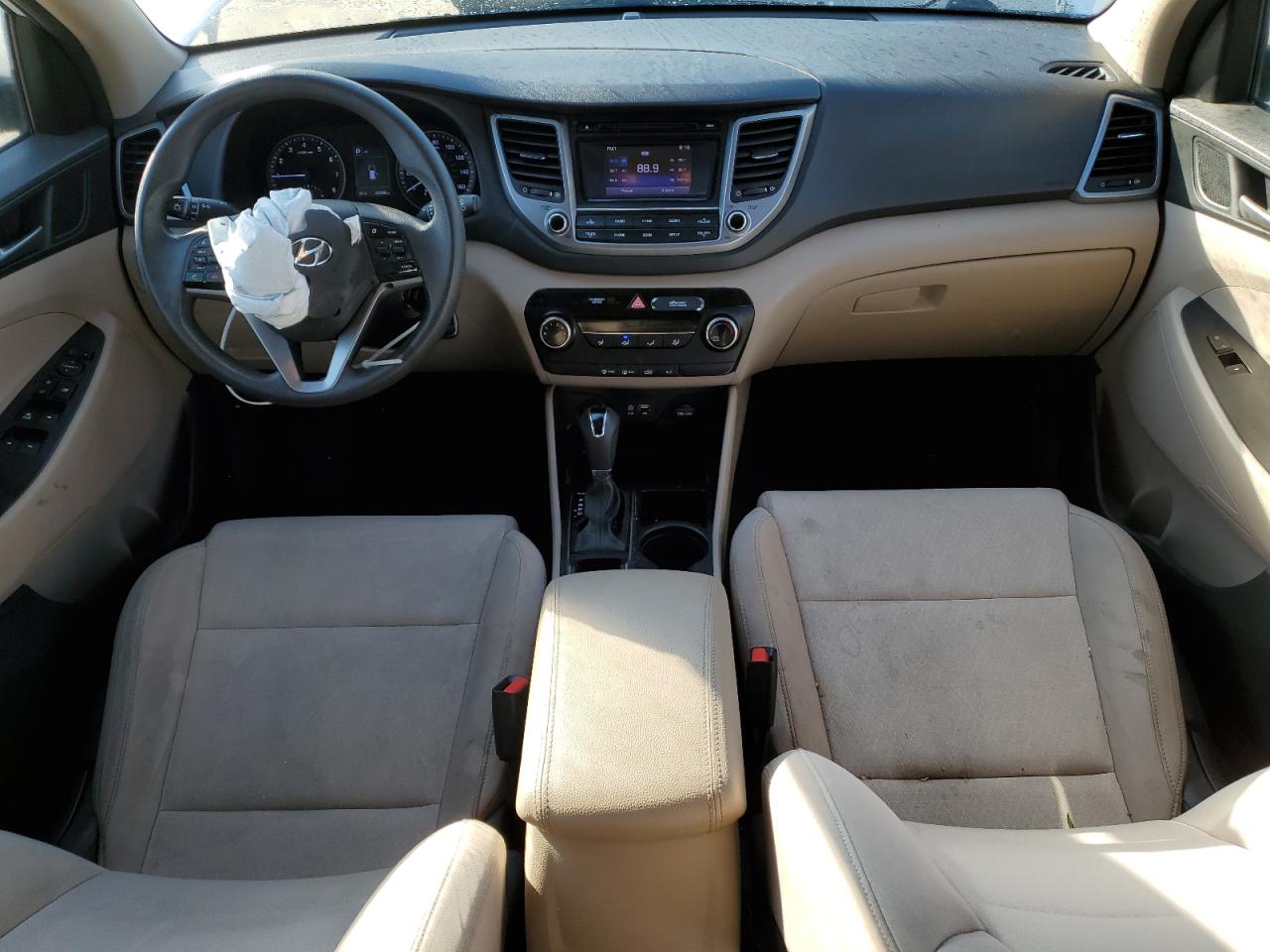 2018 Hyundai Tucson Se VIN: KM8J2CA46JU667114 Lot: 70829005