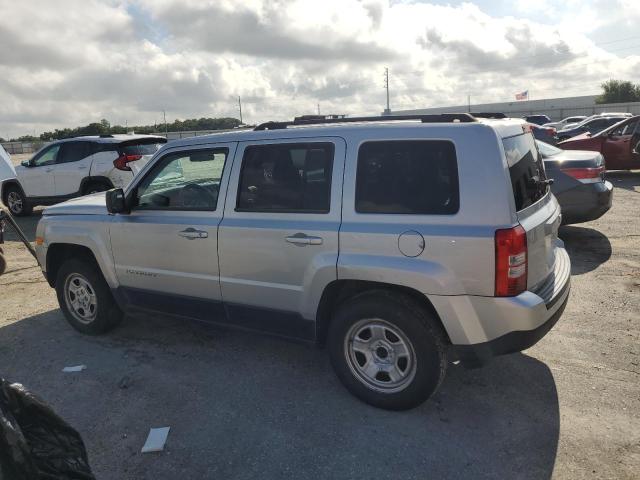  JEEP PATRIOT 2014 Srebrny