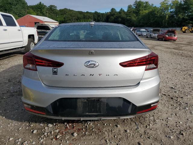  HYUNDAI ELANTRA 2020 Srebrny