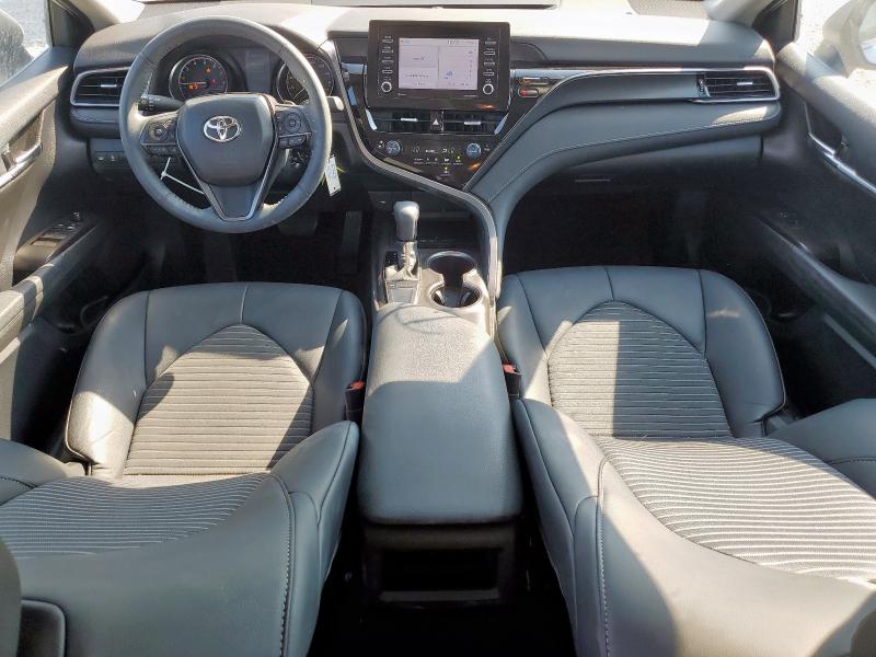  TOYOTA CAMRY 2023 Srebrny