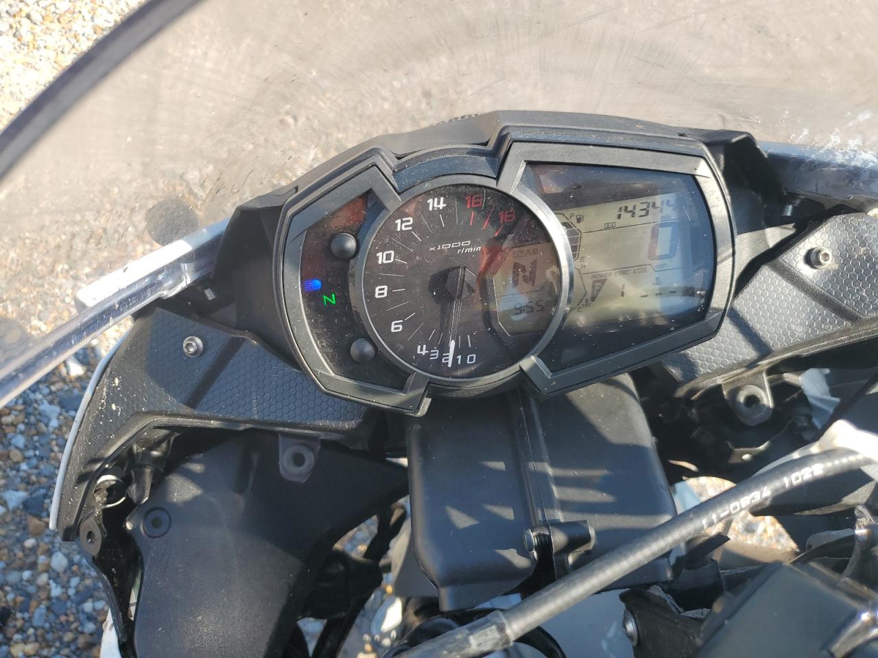 2021 Kawasaki Zx636 K VIN: JKBZXJH11MA009236 Lot: 69071075