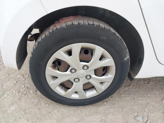 2015 HYUNDAI I10 SE AUT
