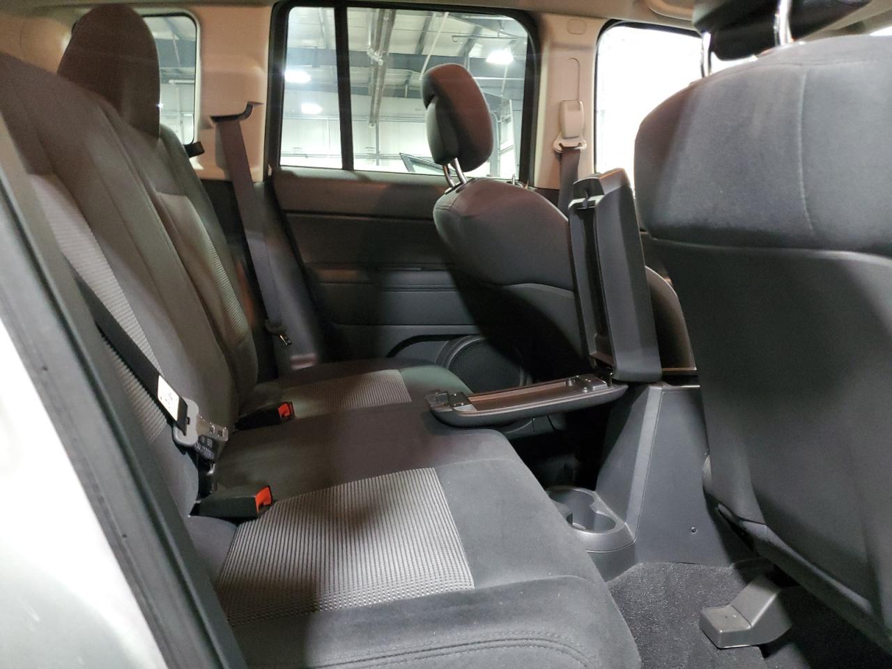 2011 Jeep Compass Sport VIN: 1J4NT1FB0BD261081 Lot: 67233515