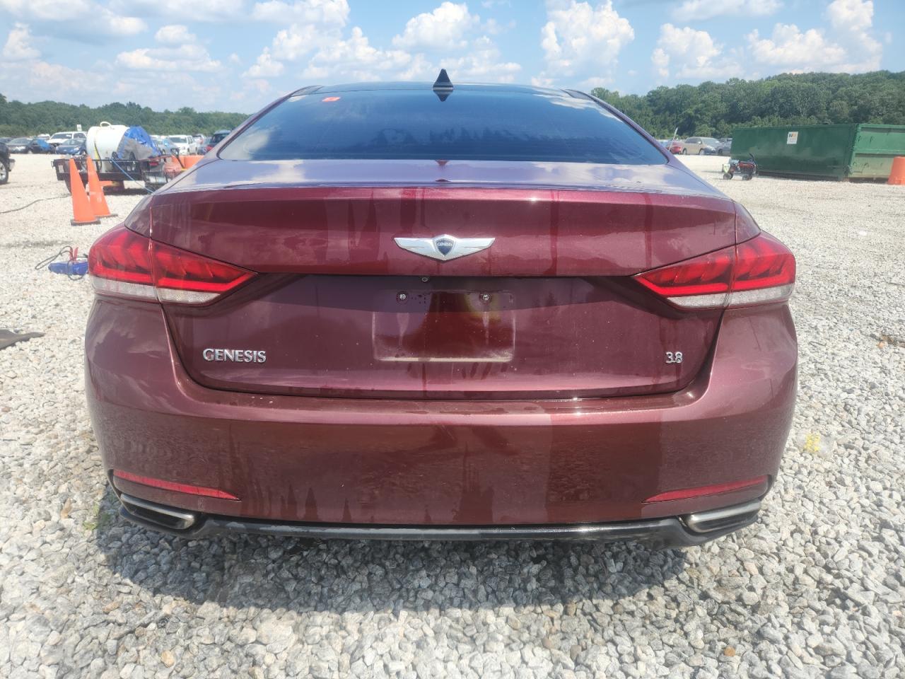 2015 Hyundai Genesis 3.8L VIN: KMHGN4JE3FU035551 Lot: 69304085