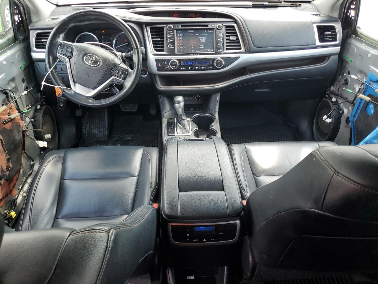 2019 Toyota Highlander Se VIN: 5TDJZRFH7KS592914 Lot: 68459735