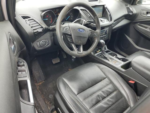  FORD ESCAPE 2017 Белы