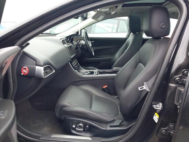 2017 JAGUAR XE PORTFOL