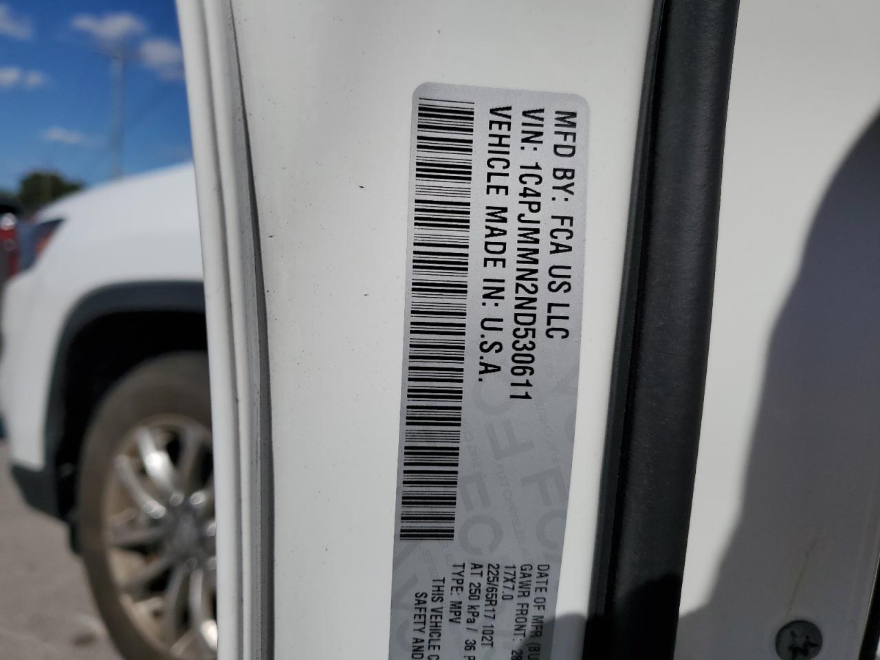 2022 Jeep Cherokee Latitude Lux VIN: 1C4PJMMN2ND530611 Lot: 70666285