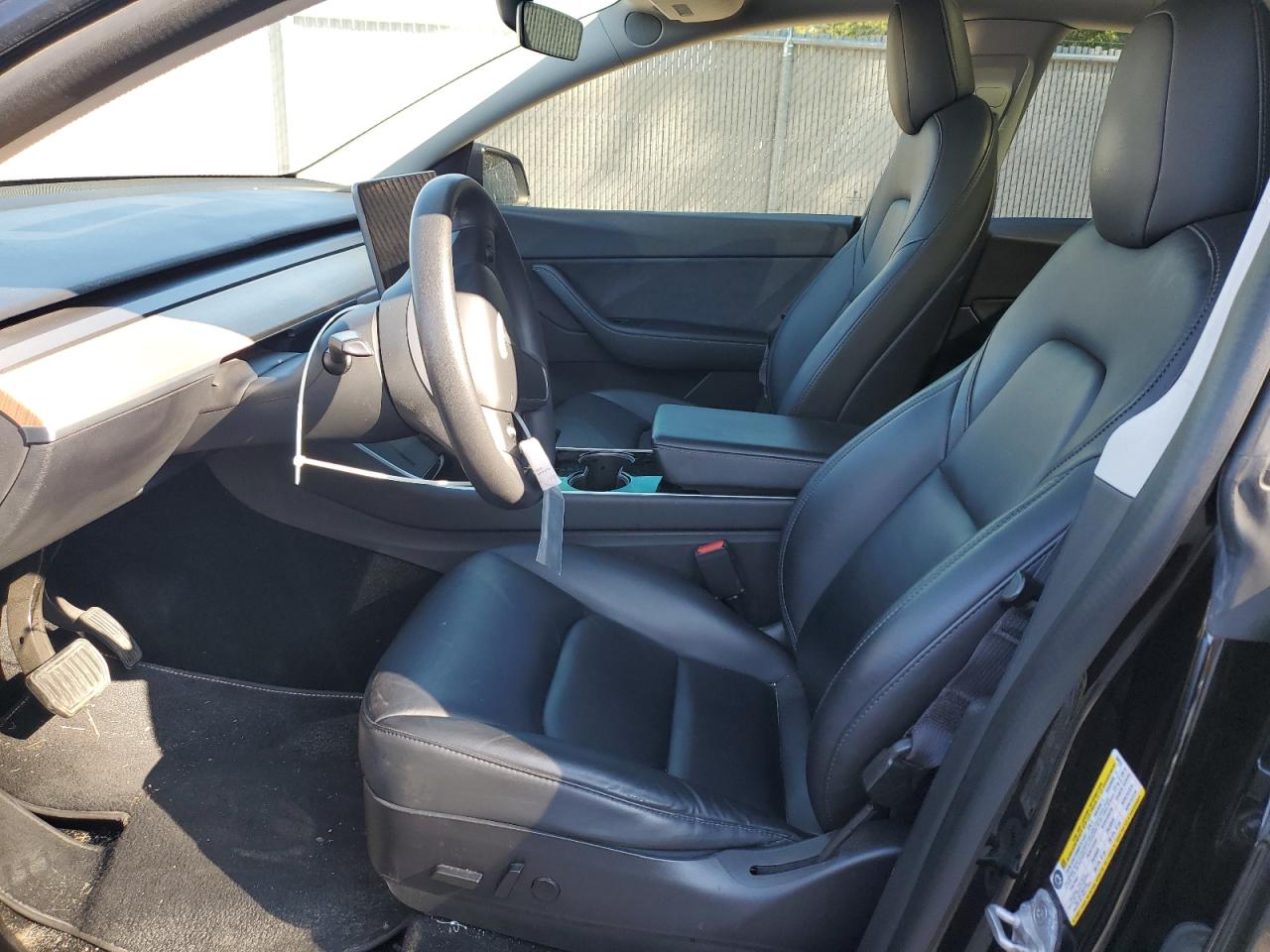 2020 Tesla Model Y VIN: 5YJYGDEE0LF044516 Lot: 70094295