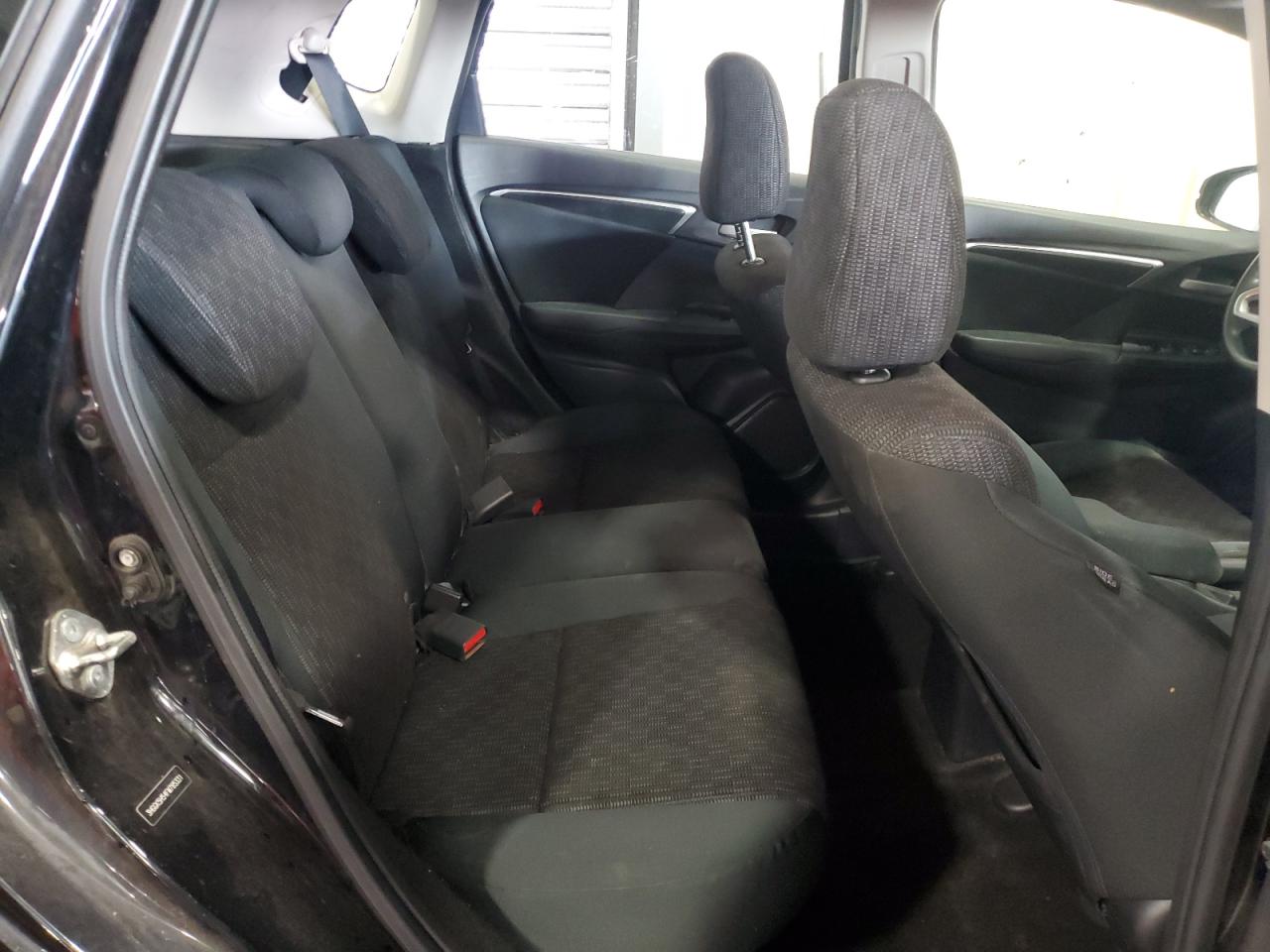 2015 Honda Fit Lx VIN: 3HGGK5H54FM785331 Lot: 70800035