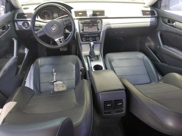 Sedans VOLKSWAGEN PASSAT 2014 Silver