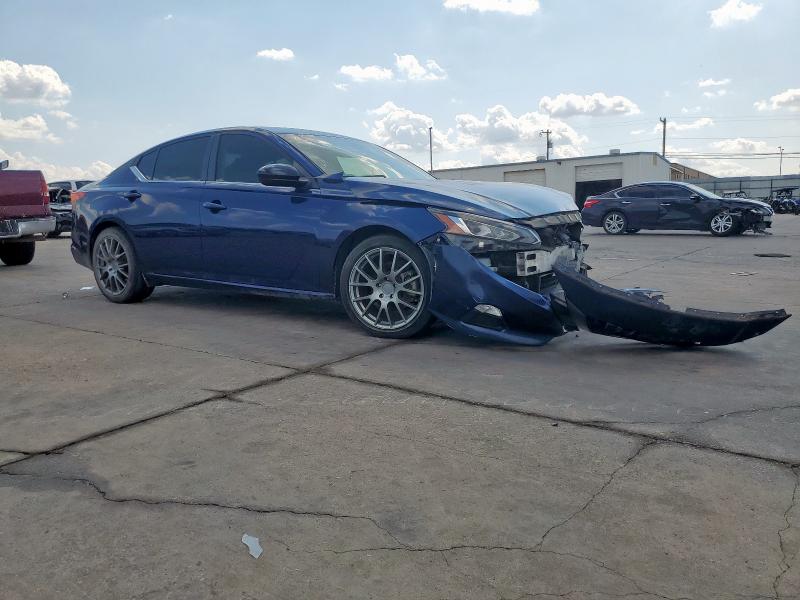  NISSAN ALTIMA 2019 Синий