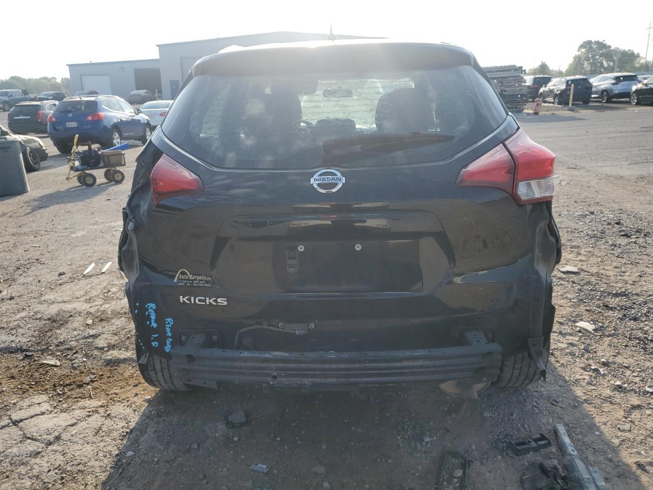 2019 Nissan Kicks S VIN: 3N1CP5CU7KL492717 Lot: 69274765