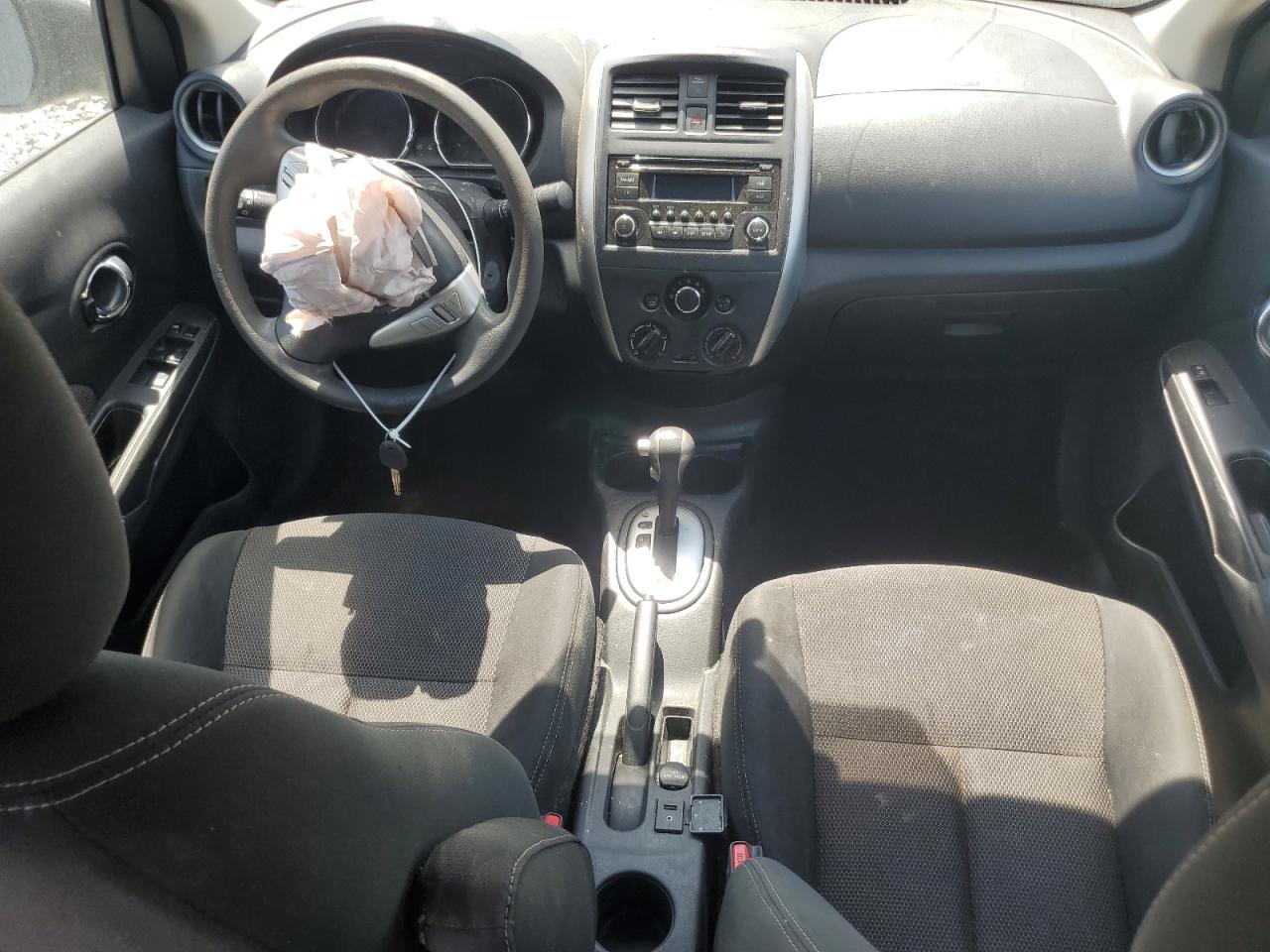 2016 Nissan Versa S VIN: 3N1CN7AP8GL879900 Lot: 67944875