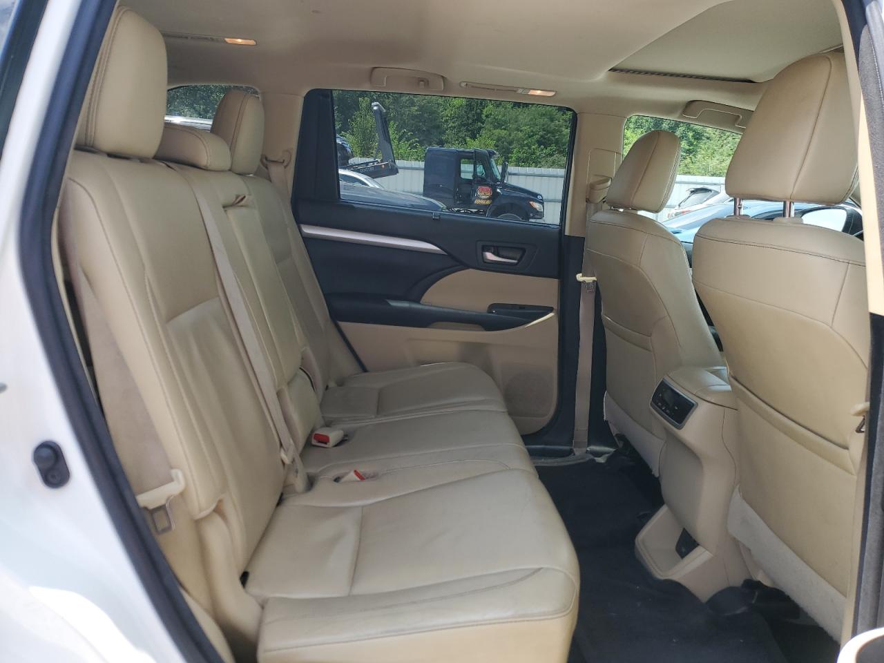 2018 Toyota Highlander Hybrid VIN: 5TDJGRFH1JS046727 Lot: 64011775