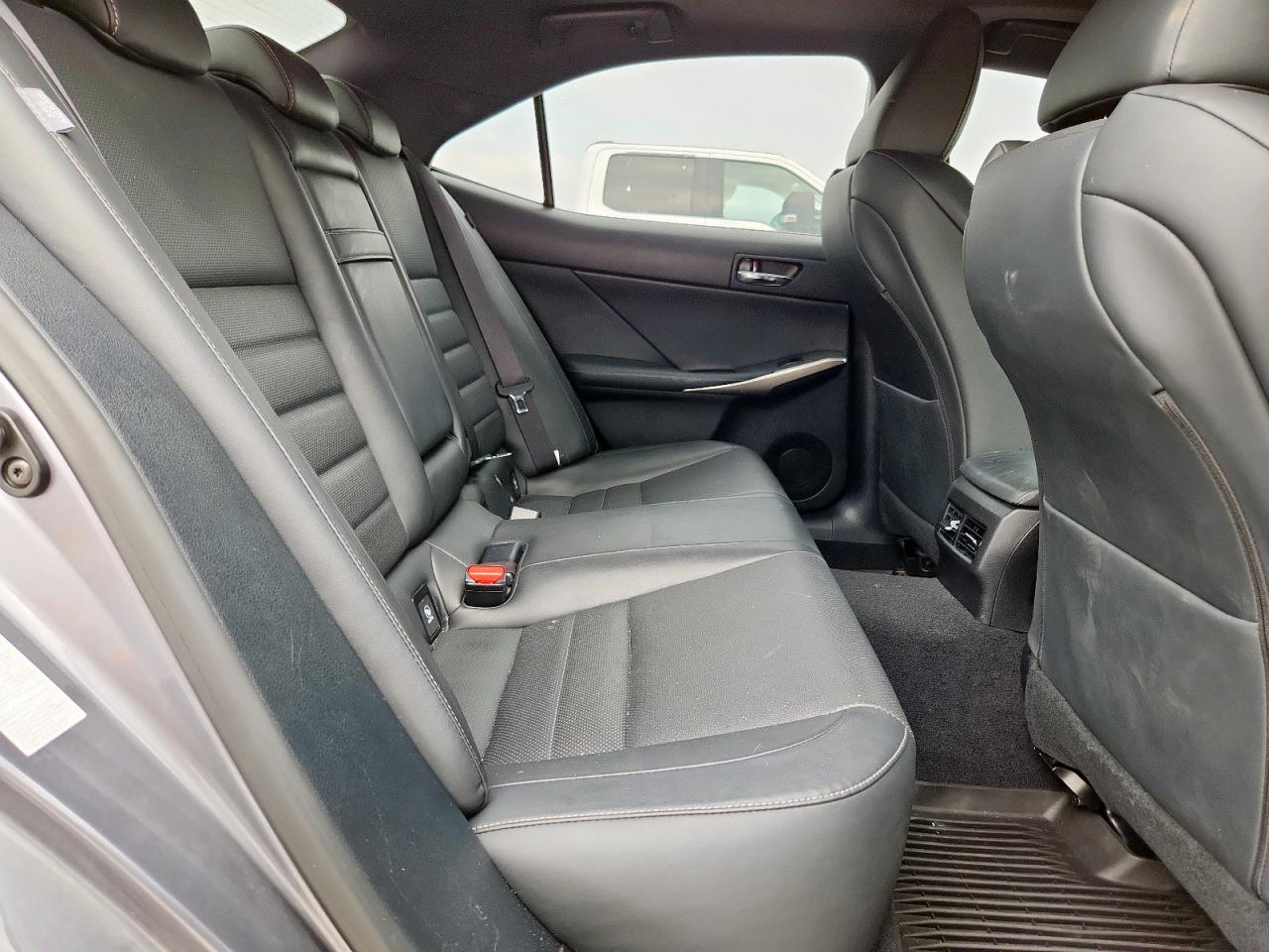 2016 Lexus Is 200T VIN: JTHBA1D26G5009546 Lot: 71123095