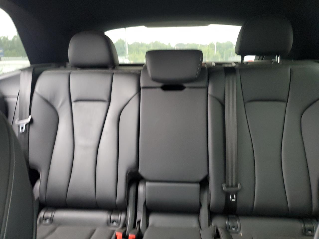 2021 Audi Q8 Premium VIN: WA1AVAF19MD000986 Lot: 68440165