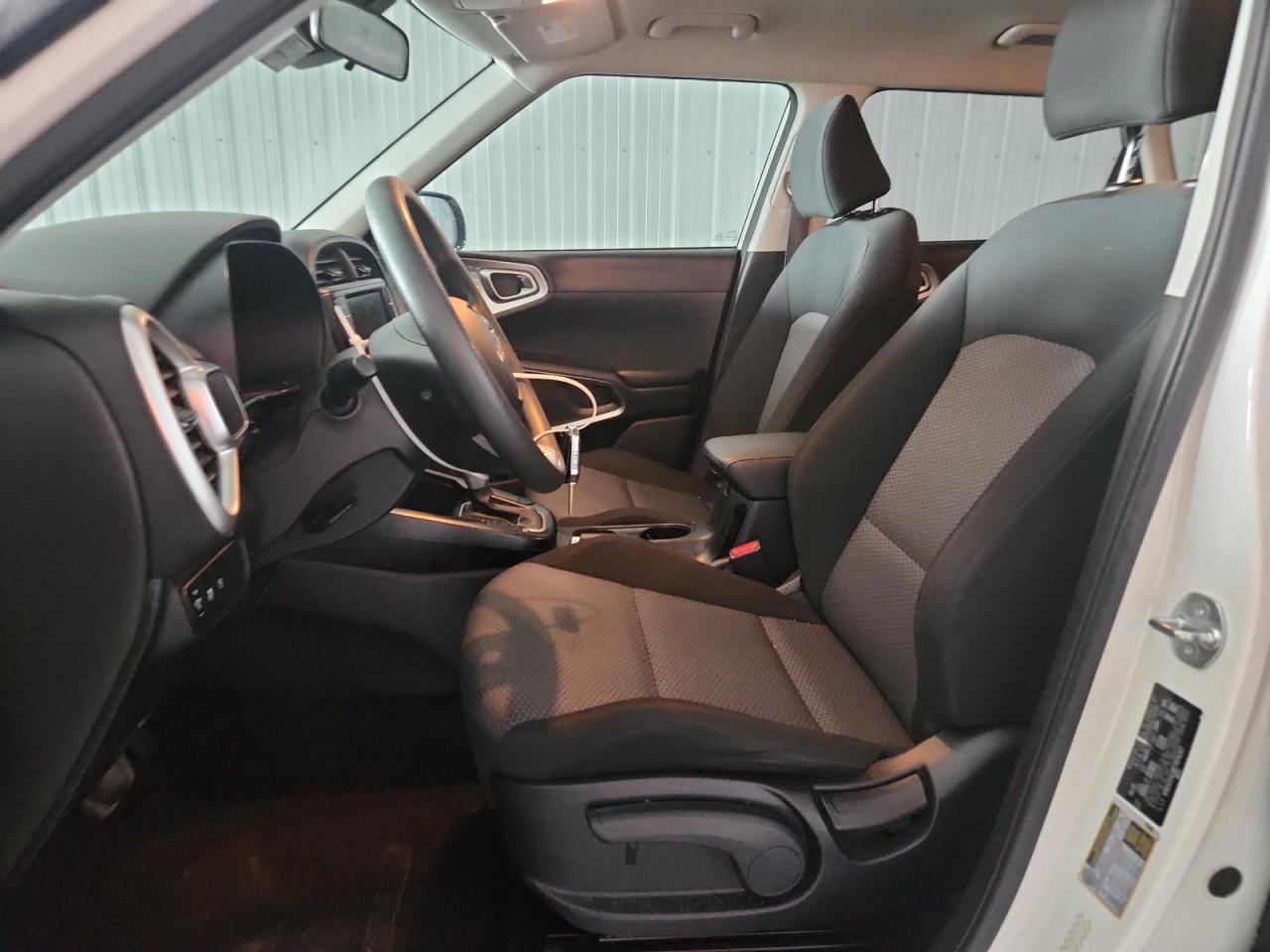 2023 Kia Soul Lx VIN: KNDJ23AU8P7876267 Lot: 69747645