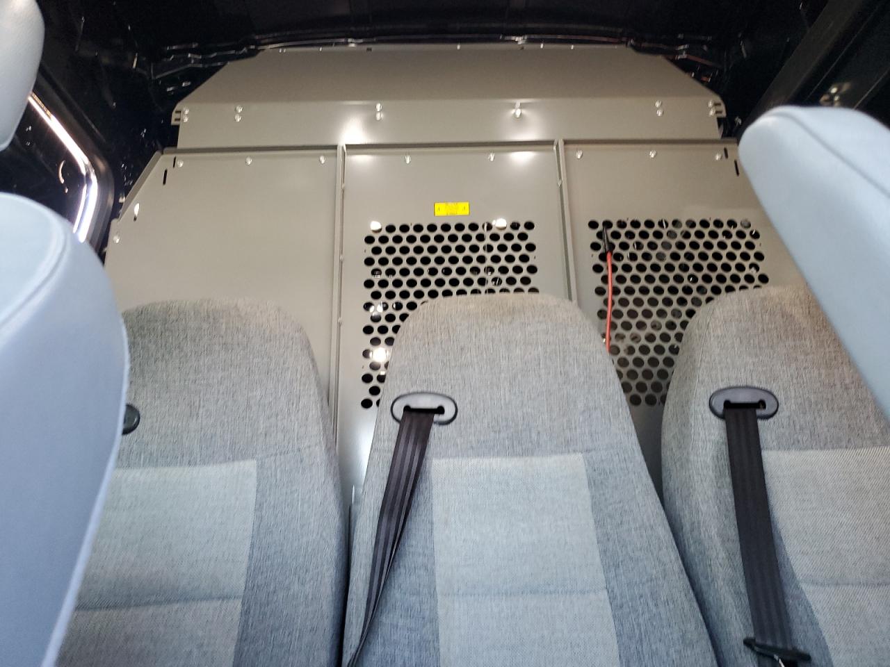 2019 Ford Transit T-250 VIN: 1FTYR3XM8KKB74425 Lot: 70931525