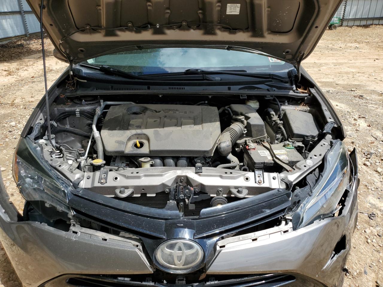 2017 Toyota Corolla L VIN: 5YFBURHE5HP658898 Lot: 68884615
