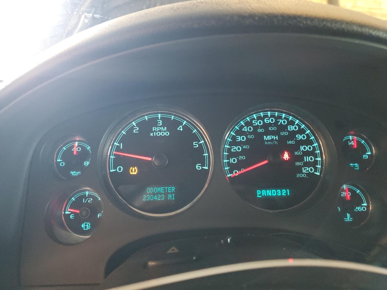 2008 Chevrolet Tahoe C1500 VIN: 1GNFC13C18R134558 Lot: 70725395